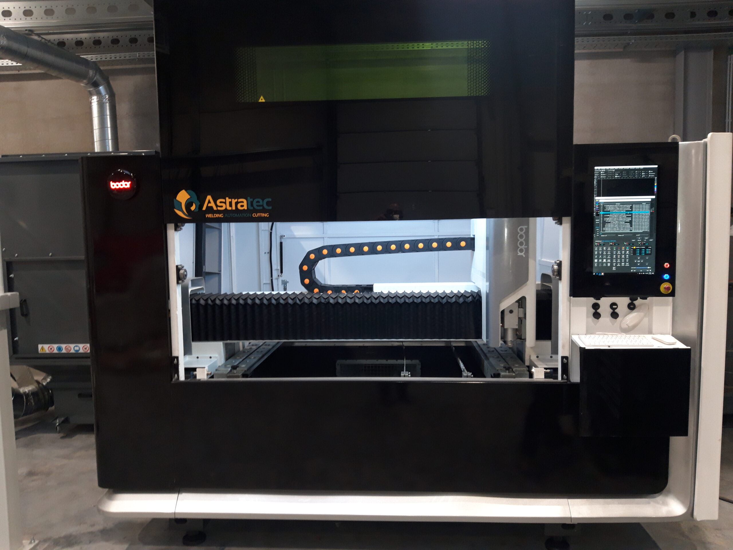 Image - TE KOOP: tweedehands laser snijmachine